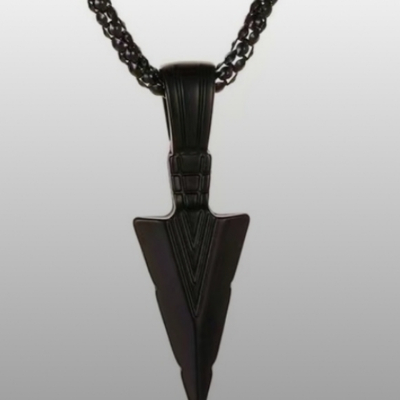 The Unbranded Brand Other - Arrowhead Pendant Necklace Black 18"-22" Chain NEW